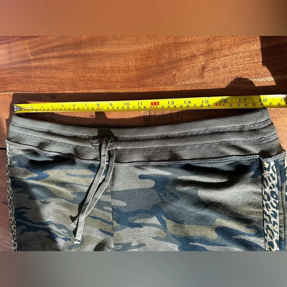 Johnny Was JW Los Angeles Camo Tuxedo Jogger Sweatpants size XL - Picture 7 of 9